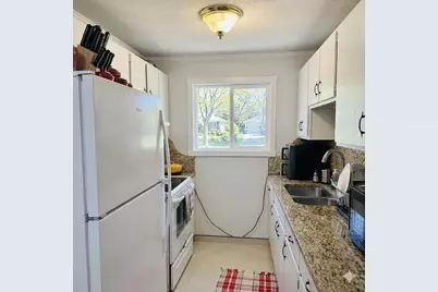 520 High St #7, Clinton, MA 01510 - Photo 8