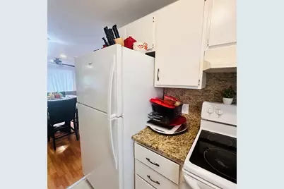 520 High St #7, Clinton, MA 01510 - Photo 10