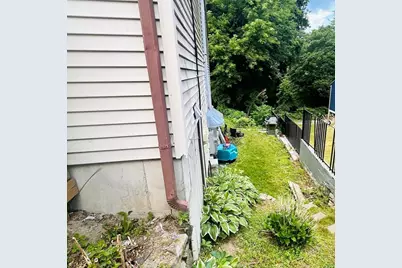 520 High St #7, Clinton, MA 01510 - Photo 42