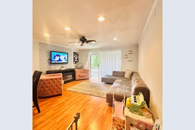520 High St #7, Clinton, MA 01510 - Photo 6