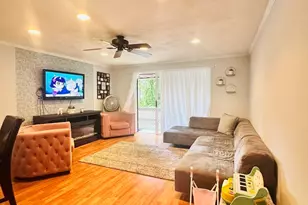 520 High St, Clinton, MA 01510 - Photo 6