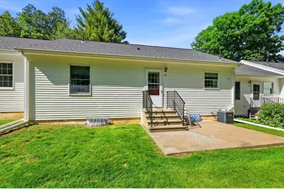 33 Rosewood #33, Southwick, MA 01077 - Photo 6