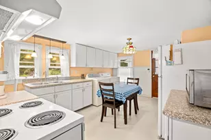 294 N Valley Rd, Pelham, MA 01002 - Photo 26