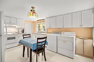 294 N Valley Rd, Pelham, MA 01002 - Photo 28