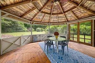 294 N Valley Rd, Pelham, MA 01002 - Photo 18