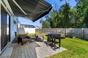 24 Primrose Ln, Ipswich, MA 01938 - Photo 4