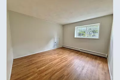 15 Staples Ave #18, Everett, MA 02149 - Photo 4