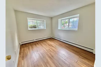 15 Staples Ave #18, Everett, MA 02149 - Photo 6
