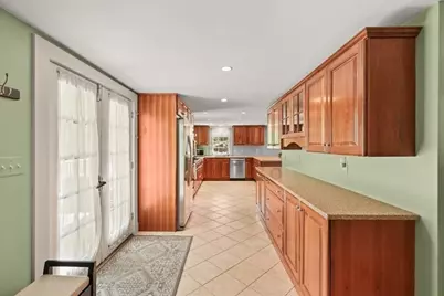 75 Center St, Pembroke, MA 02359 - Photo 8