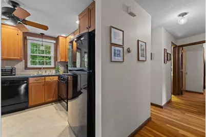 28 Ladyslipper Dr, Shrewsbury, MA 01545 - Photo 16