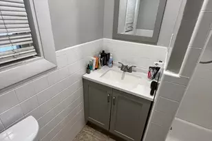 288 Meridian St, Boston, MA 02128 - Photo 16