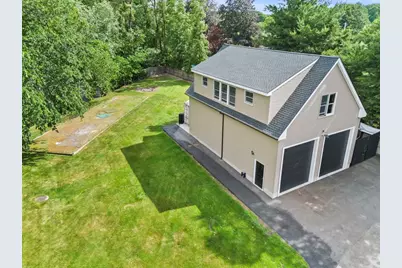 1 Toms Way, Stoneham, MA 02180 - Photo 4