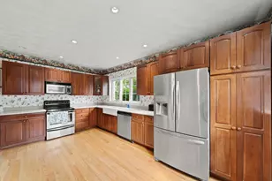 1 Toms Way, Stoneham, MA 02180 - Photo 10