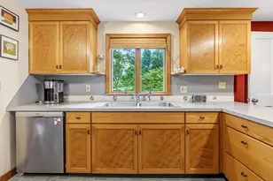 183 Park St, Easthampton, MA 01027 - Photo 24