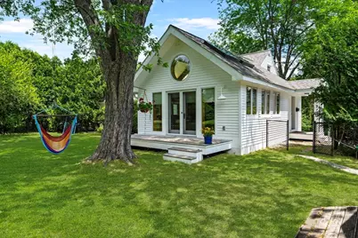 183 Park St, Easthampton, MA 01027 - Photo 6