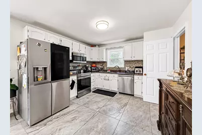 31 Wallace Cir #31, Malden, MA 02148 - Photo 16