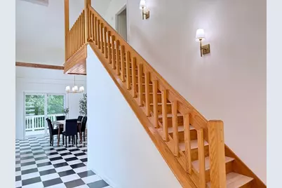 20 Alberta Dr, Hudson, MA 01749 - Photo 4