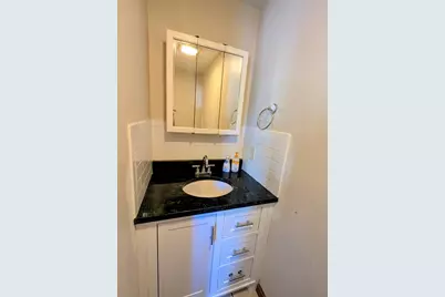 2 Myrtle #2, Somerville, MA 02145 - Photo 6