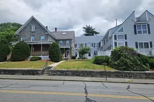 325 Mammoth Rd, Lowell, MA 01854 - Photo 4