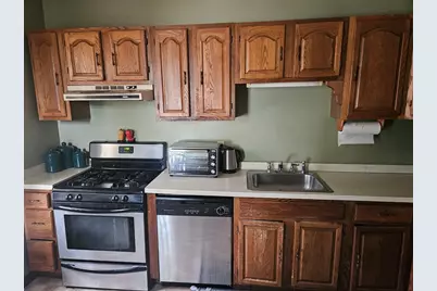 325 Mammoth Road #1, Lowell, MA 01854 - Photo 8
