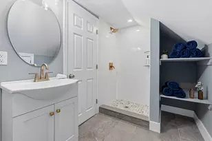 8 Hammatt St, Ipswich, MA 01938 - Photo 36