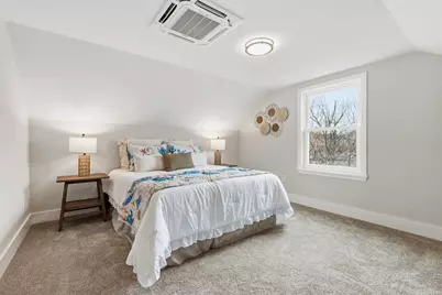8 Hammatt St, Ipswich, MA 01938 - Photo 34