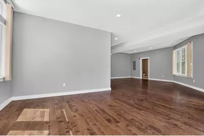 370 Beech St #C, Boston, MA 02131 - Photo 6
