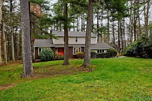 2 Nottingham Dr, Raynham, MA 02767 - Photo 2