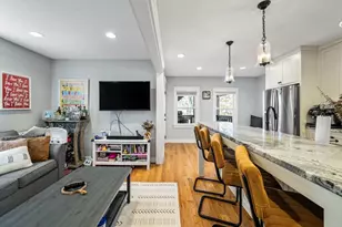 228 Havre St, Boston, MA 02128 - Photo 4