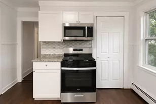 24 Tracey St, Peabody, MA 01960 - Photo 1