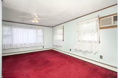 73 Sweetwater St, Saugus, MA 01906 - Photo 10