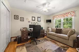 240 Burt St, Taunton, MA 02780 - Photo 28