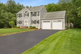 240 Burt St, Taunton, MA 02780 - Photo 4