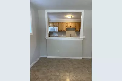 204 Neponset Valley Parkway #1A, Boston, MA 02136 - Photo 2