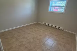 204 Neponset Valley Pkwy, Boston, MA 02136 - Photo 4