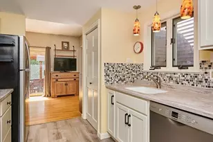55 Huckle Hill Rd, Bernardston, MA 01337 - Photo 8