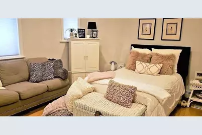563 Washington St #35, Brookline, MA 02446 - Photo 4