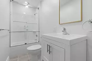 151 L St, Boston, MA 02127 - Photo 16