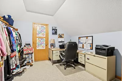 315 Hadley St, South Hadley, MA 01075 - Photo 20