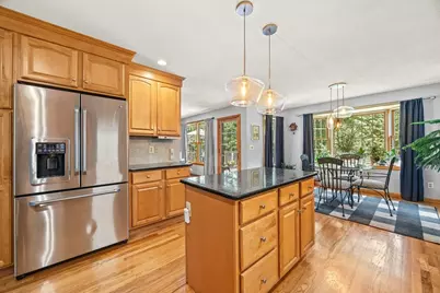 315 Hadley St, South Hadley, MA 01075 - Photo 8