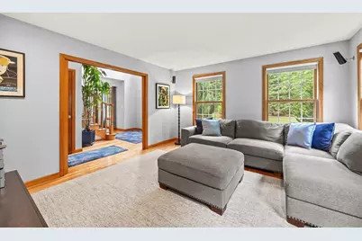315 Hadley St, South Hadley, MA 01075 - Photo 16