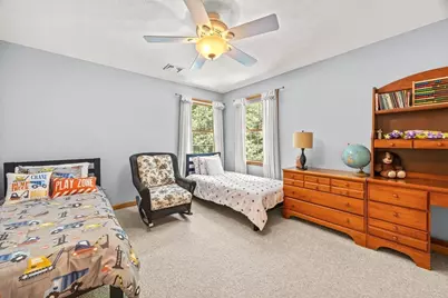 315 Hadley St, South Hadley, MA 01075 - Photo 24