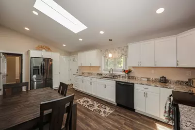 86 Meadowbrook Road, Chelmsford, MA 01863 - Photo 2