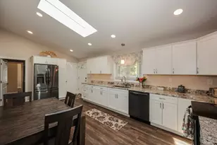 86 Meadowbrook Rd, Chelmsford, MA 01863 - Photo 6