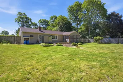 179 Sheaffer Rd, Barnstable, MA 02632 - Photo 4