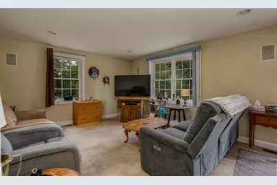 289 Chace Street #B, Clinton, MA 01510 - Photo 6