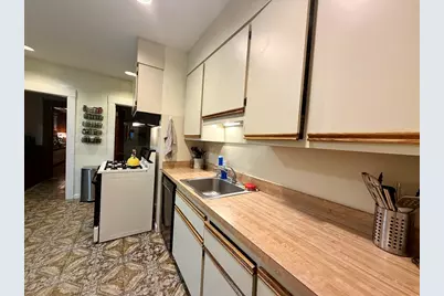 33 Pearl Street #1, Newton, MA 02458 - Photo 10
