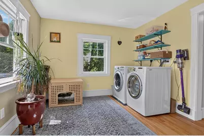 20 Hill Top Rd, Wellesley, MA 02482 - Photo 10