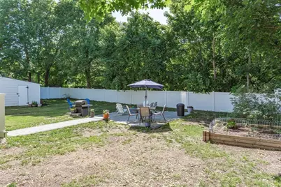 89 West St, Middleborough, MA 02346 - Photo 28