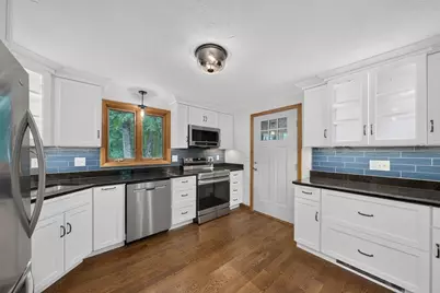 46 West St., Pepperell, MA 01463 - Photo 2